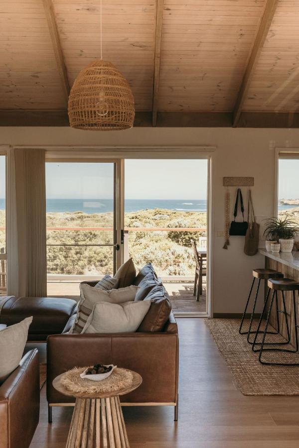 Sunsets On Martyrs Coastal Luxury Beach House Peterborough Buitenkant foto